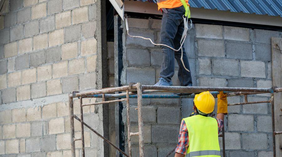 Expert new roof installation services in Kennett, MO